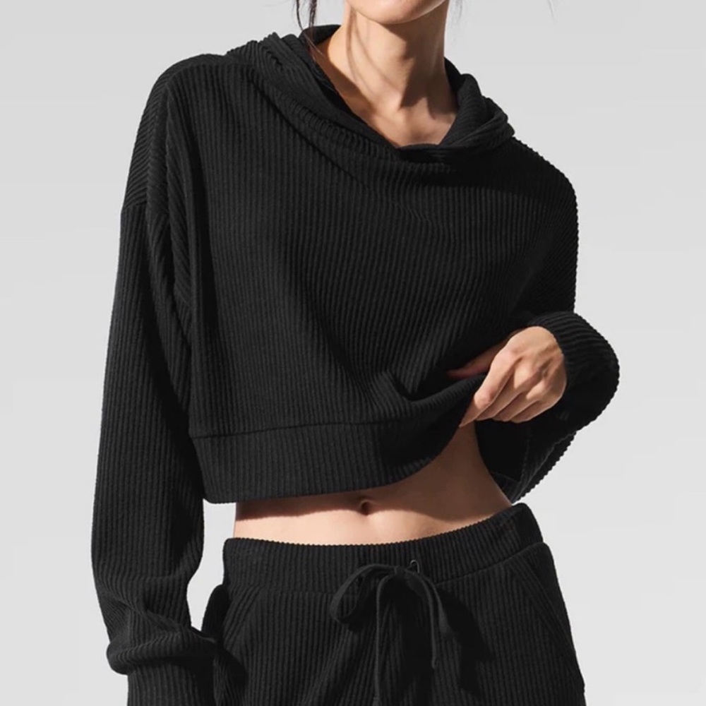Alo Yoga Women’s Muse Cropped Black Ribbed Hoodie Size Medium M